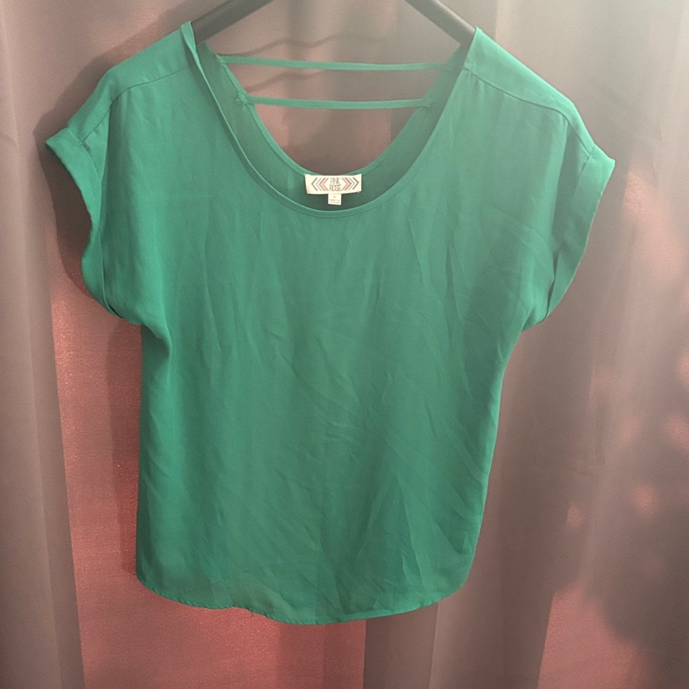 Pink Rose Emerald Short Sleeve Top